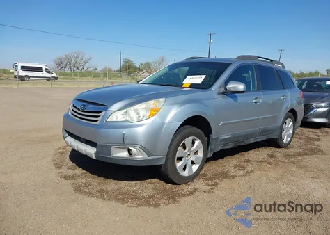 2012 Subaru Outback 2.5I Premium z USA, uszkodzony, nr VIN 4S4BRCGC2C3288005